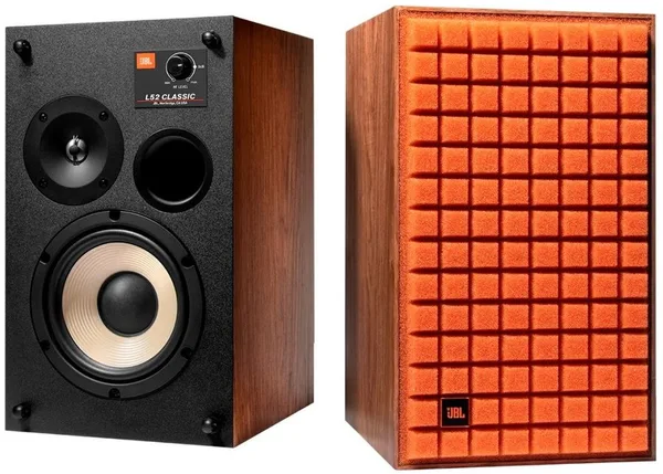 JBL L52 Classic speakers